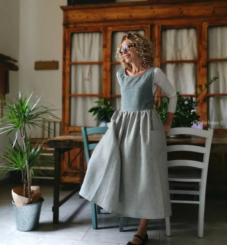 Grembiule da cucina in lino a quadrettini grigi (Ref. 380) grembiule donna tessuti moderni