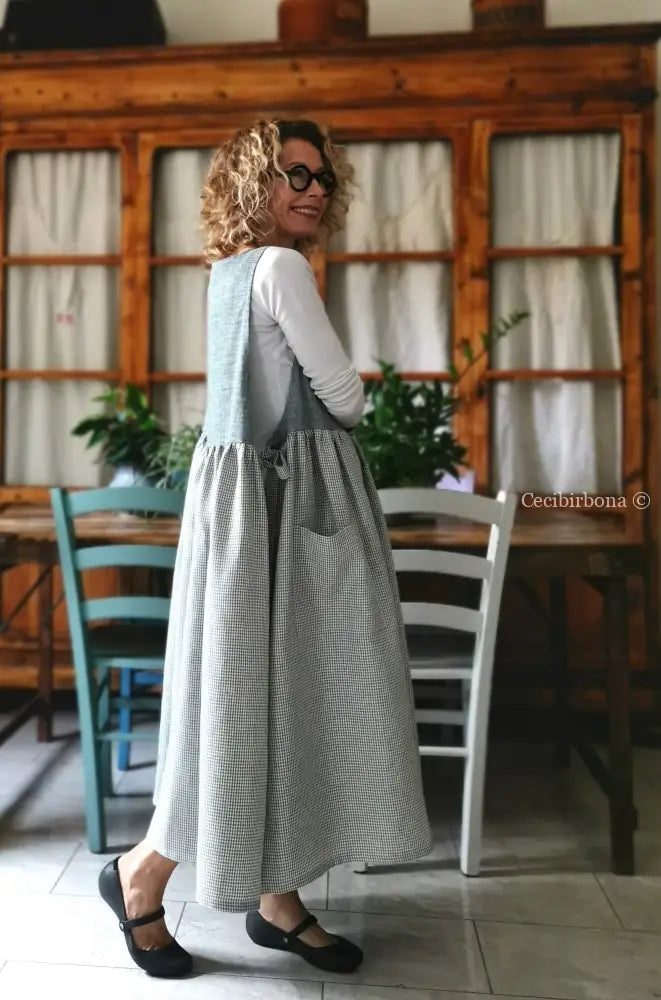 Grembiule da cucina in lino a quadrettini grigi (Ref. 380) grembiule donna tessuti moderni