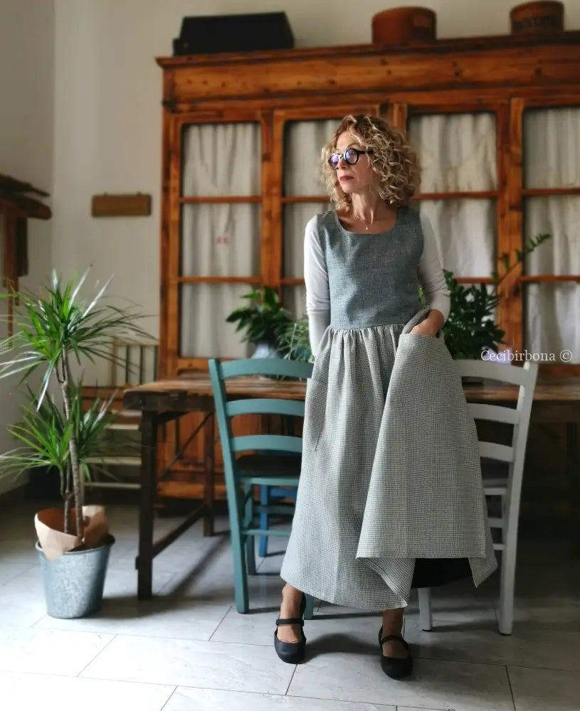 Grembiule da cucina in lino a quadrettini grigi (Ref. 380) grembiule donna tessuti moderni