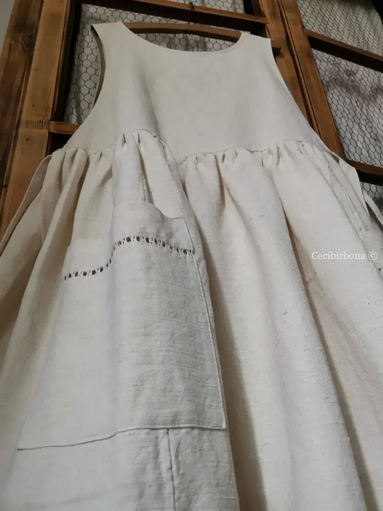 Grembiule da cucina in lino antico con sfilatura e monogramma (Rif. 129) grembiule donna tessuti antichi