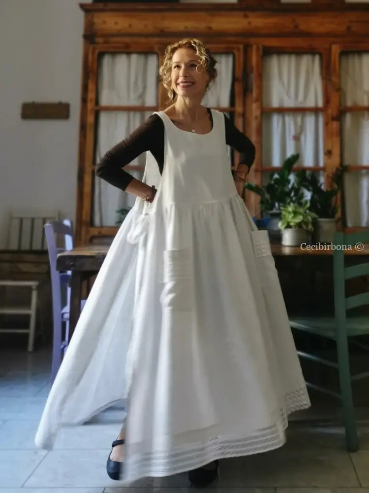 Grembiule da cucina in lino con pizzo e monogramma OA (Ref. 130) grembiule donna tessuti antichi