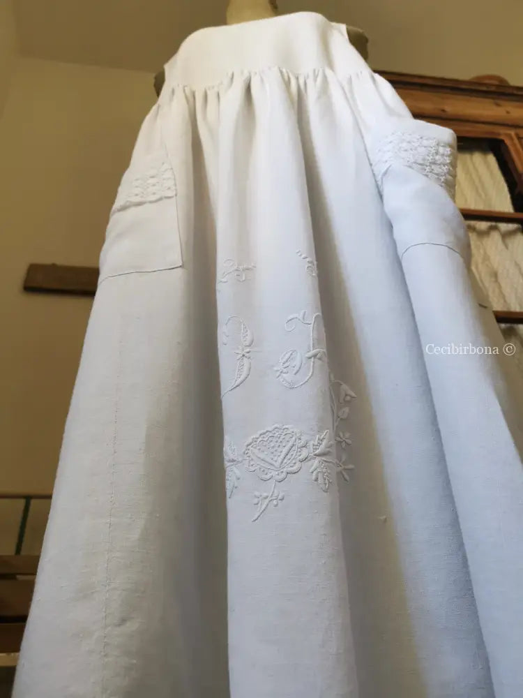 Grembiule da cucina in lino con pizzo e monogramma OA (Ref. 130) grembiule donna tessuti antichi