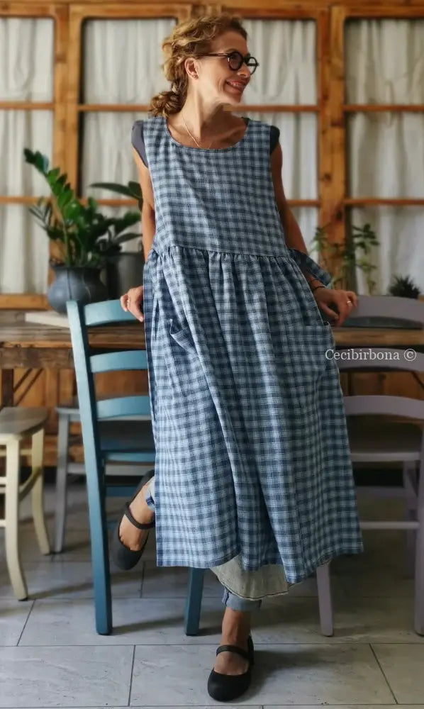 Grembiule da cucina in lino tartan celeste e blue (Ref. 77) grembiule donna tessuti moderni
