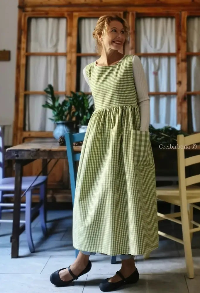 Grembiule da cucina per donna in cotone a quadrettini verdi (Ref. 322) grembiule donna tessuti moderni