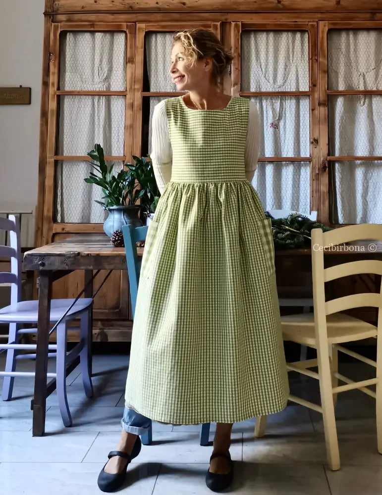 Grembiule da cucina per donna in cotone a quadrettini verdi (Ref. 322) grembiule donna tessuti moderni