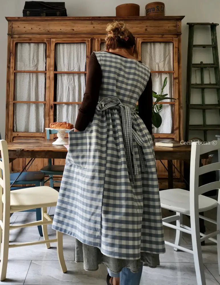 Grembiule da cucina per donna in cotone a quadri celesti (Ref. 78) grembiule donna tessuti moderni