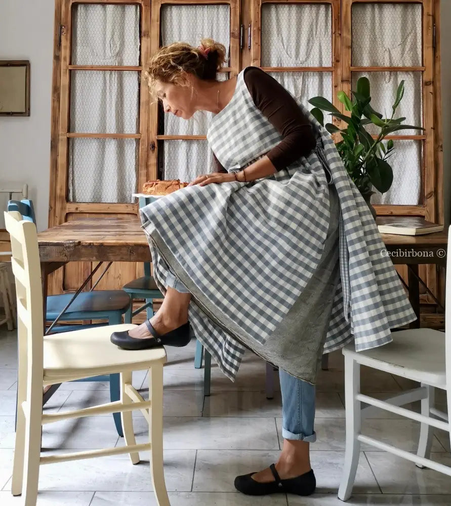 Grembiule da cucina per donna in cotone a quadri celesti (Ref. 78) grembiule donna tessuti moderni