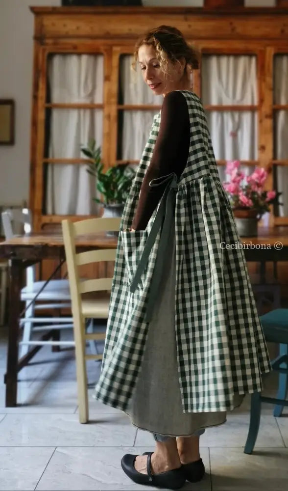 Grembiule da cucina per donna in cotone a quadri verde scuro (Ref. 168) grembiule donna tessuti moderni