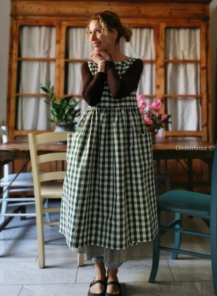Grembiule da cucina per donna in cotone a quadri verde scuro (Ref. 168) grembiule donna tessuti moderni