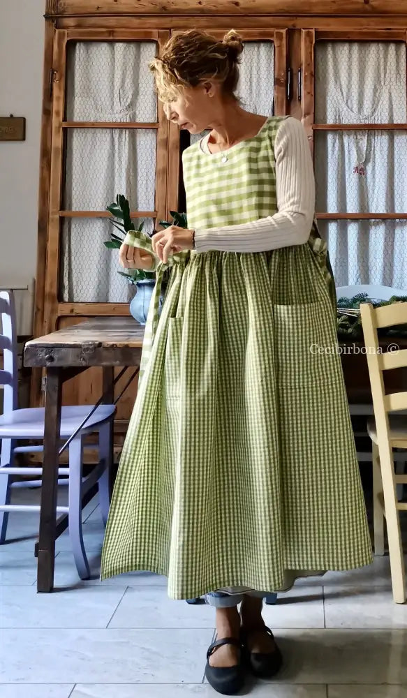 Grembiule da cucina per donna in cotone a quadri verdi (Ref. 397) grembiule donna tessuti moderni