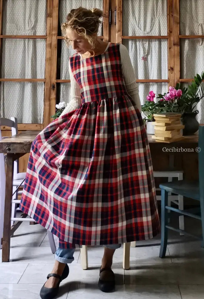 Grembiule da cucina per donna in cotone tartan rosso e blu (Ref. 69) Lunghezza grembiule 99 cm (lunghezza corpino 33