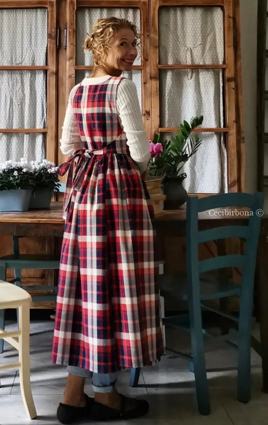 Grembiule da cucina per donna in cotone tartan rosso e blu (Ref. 69) Lunghezza grembiule 99 cm (lunghezza corpino 33