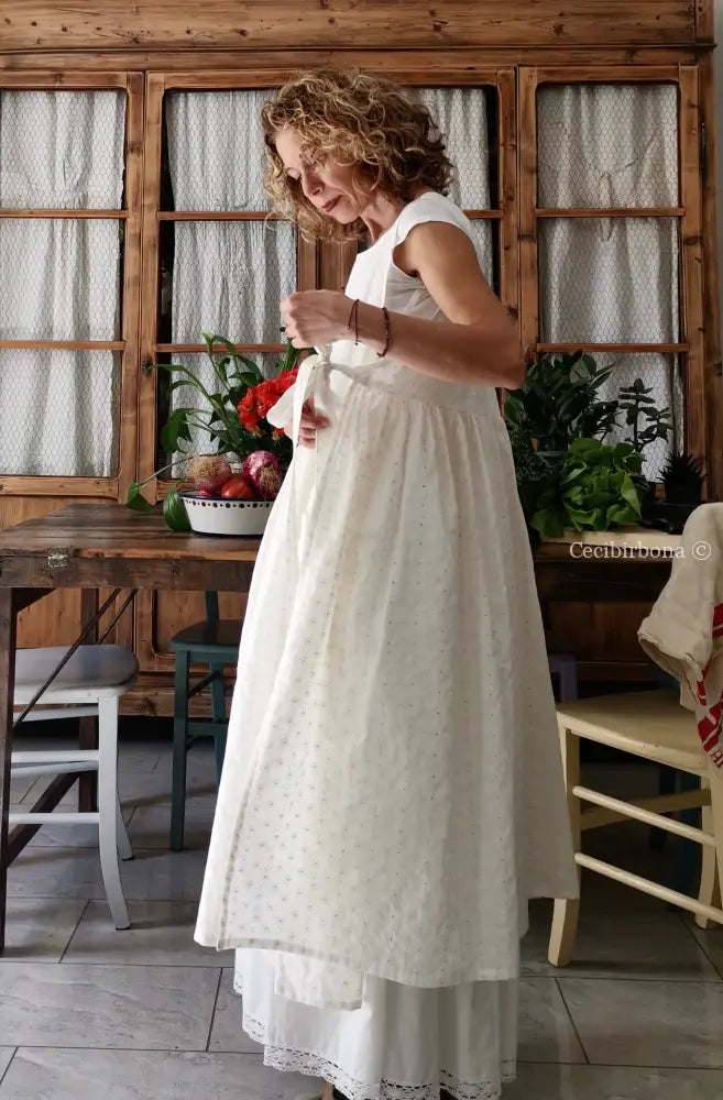 Grembiule da cucina per donna in sangallo di cotone (Ref. 60) grembiule donna tessuti moderni