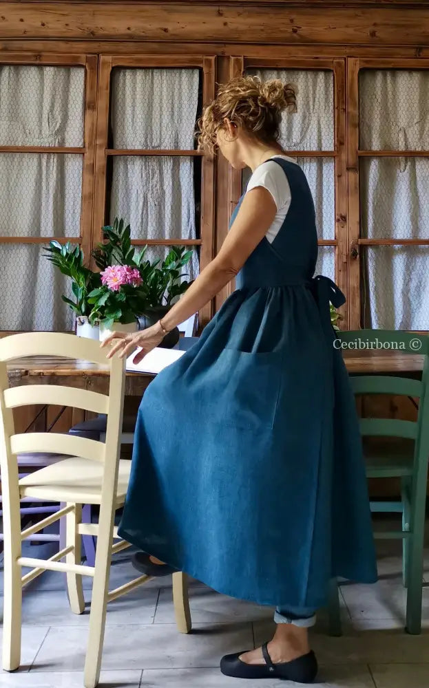 Grembiule da donna in lino blu azzurro (Rif. 64) grembiule donna tessuti moderni