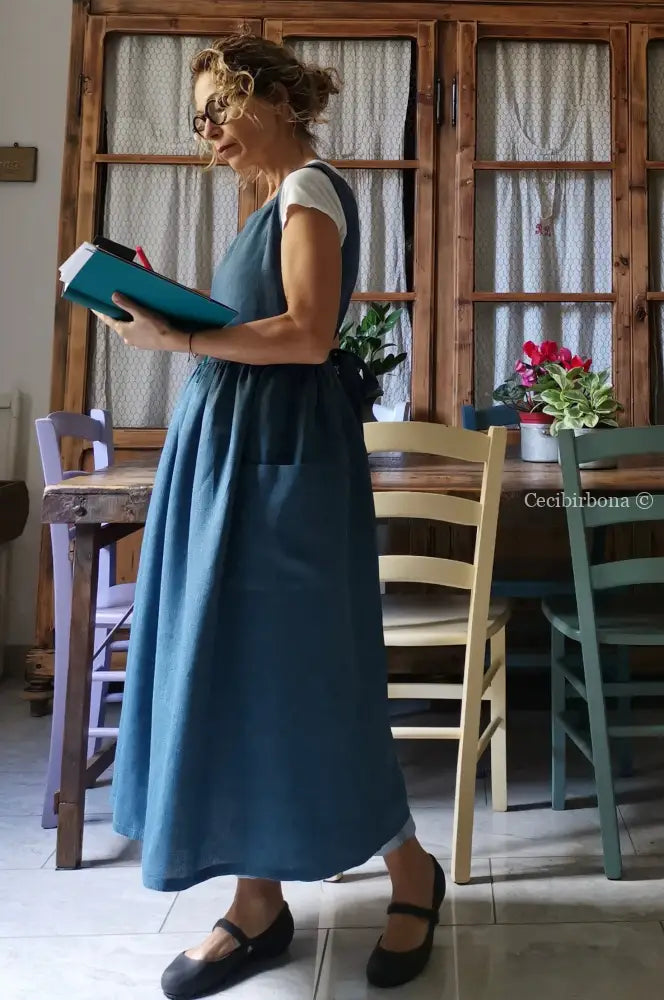 Grembiule da donna in lino blu azzurro (Rif. 64) grembiule donna tessuti moderni