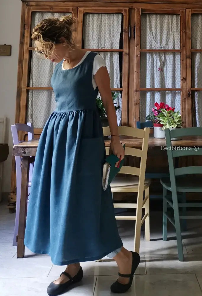 Grembiule da donna in lino blu azzurro (Rif. 64) grembiule donna tessuti moderni
