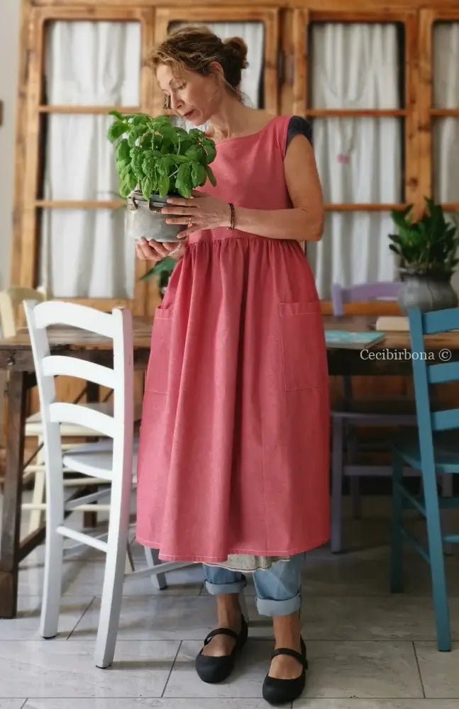 Grembiule donna rosso ciliegia con lacci panna (Ref. 316) grembiule donna tessuti moderni