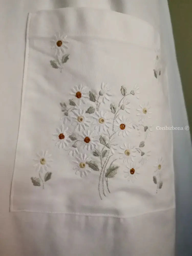 Grembiule impero in cotone vintage con tasche ricamate a margherite (Ref. 178) grembiule donna tessuti antichi