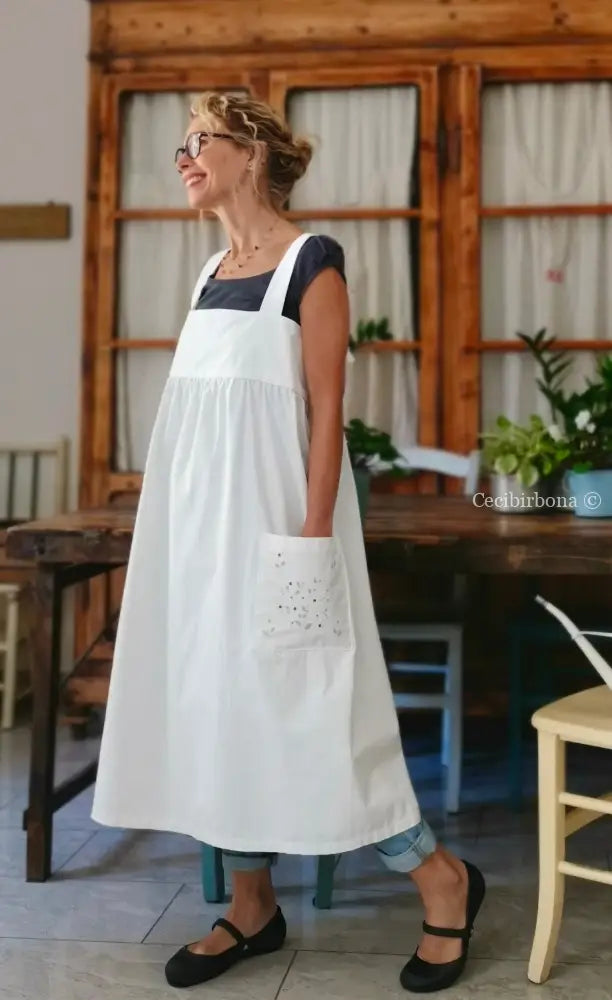 Grembiule impero in cotone vintage con tasche ricamate a margherite (Ref. 178) grembiule donna tessuti antichi