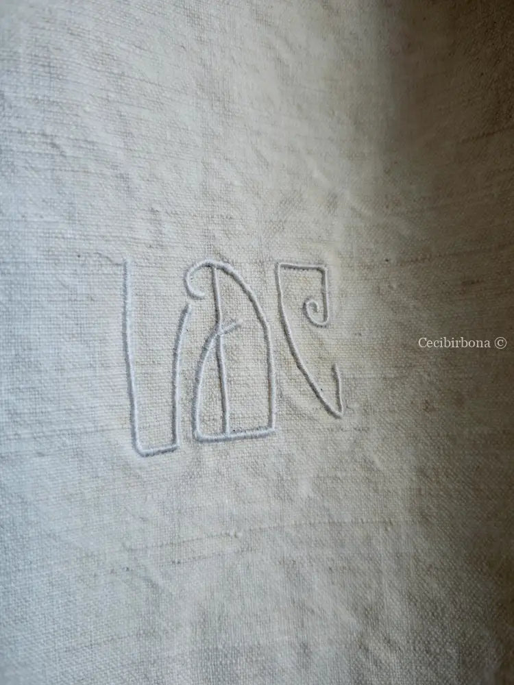 Grembiule in canapa e lino con sfilatura e monogramma UDC (Ref. 480) grembiule donna tessuti antichi