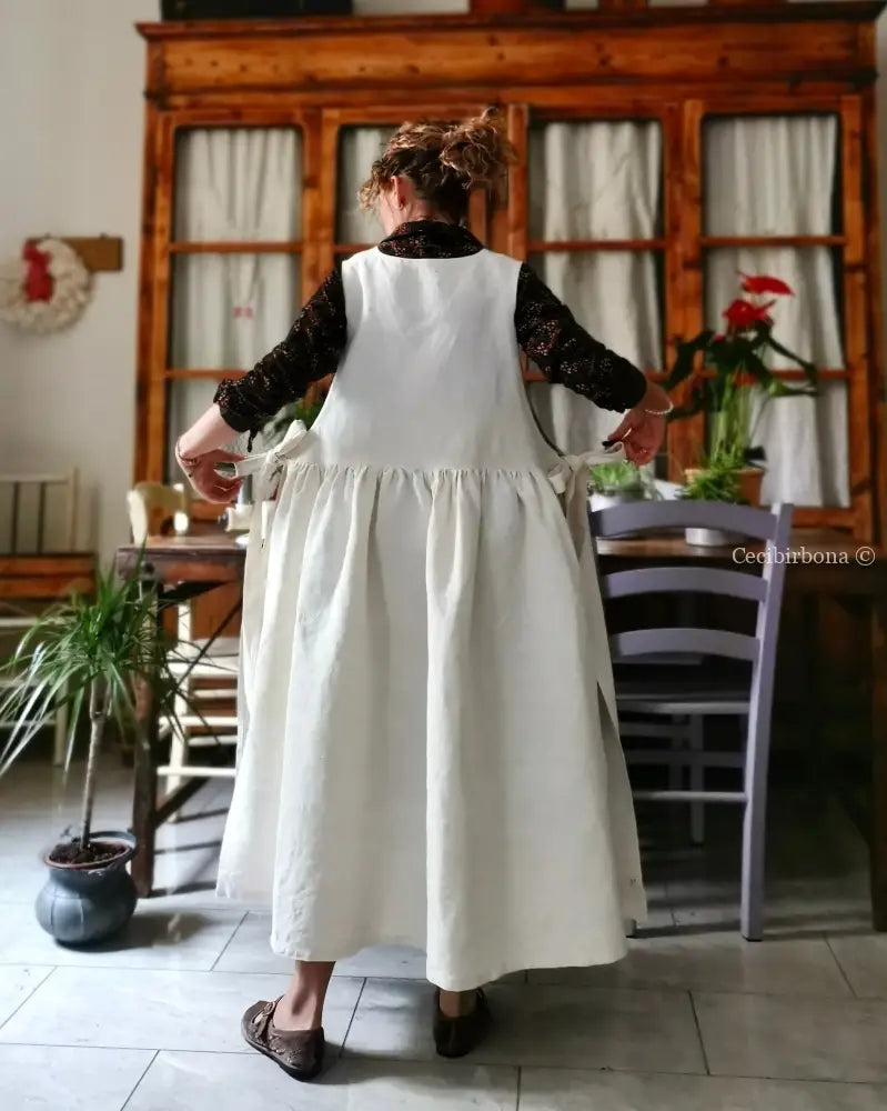 Grembiule in canapa e lino con sfilatura e monogramma UDC (Ref. 480) grembiule donna tessuti antichi