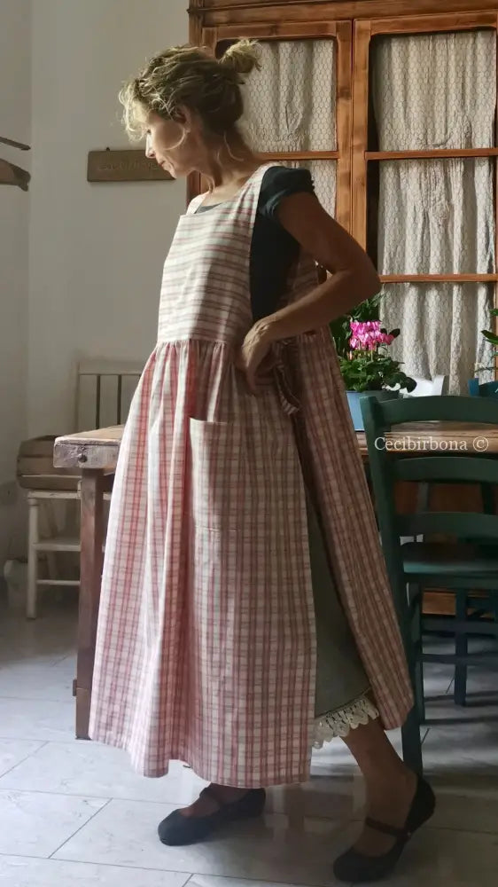 Grembiule in cotone a quadri tartan rosa e panna con lacci coordinati (Ref. 320) grembiule donna tessuti moderni