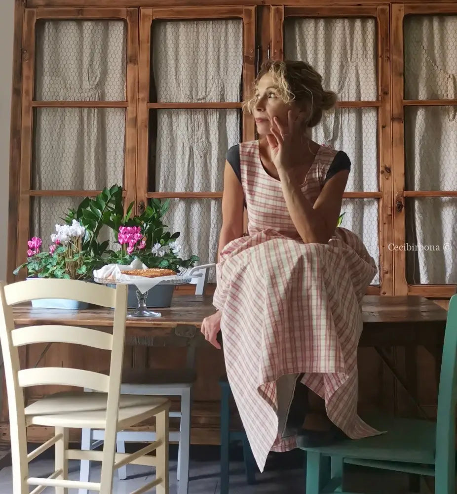 Grembiule in cotone a quadri tartan rosa e panna con lacci coordinati (Ref. 320) grembiule donna tessuti moderni