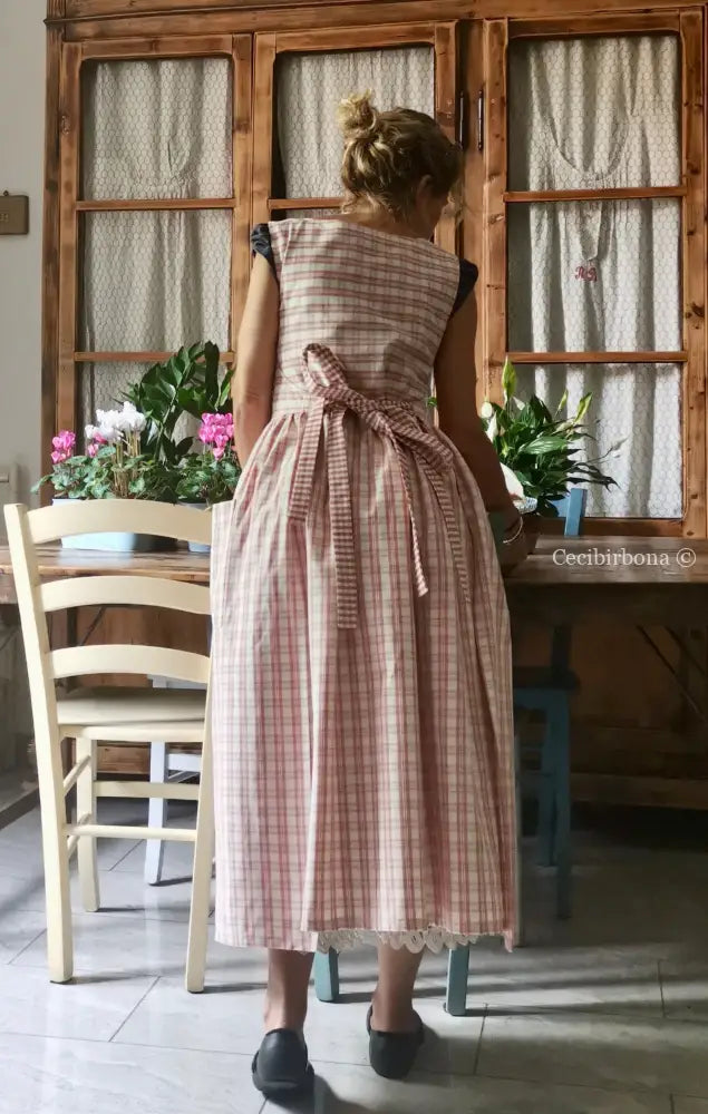 Grembiule in cotone a quadri tartan rosa e panna con lacci coordinati (Ref. 320) grembiule donna tessuti moderni