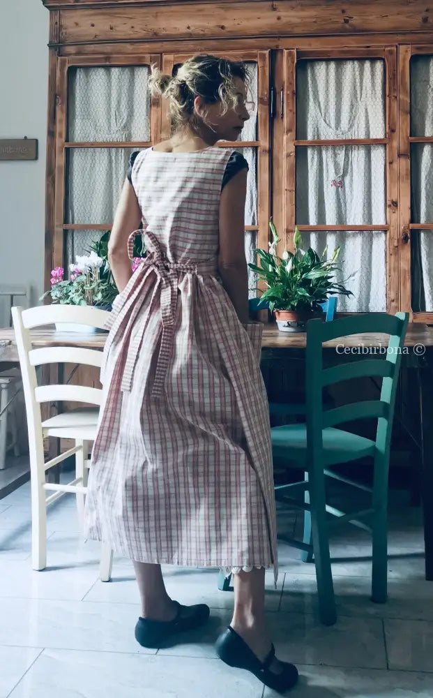 Grembiule in cotone a quadri tartan rosa e panna con lacci coordinati (Ref. 320) grembiule donna tessuti moderni