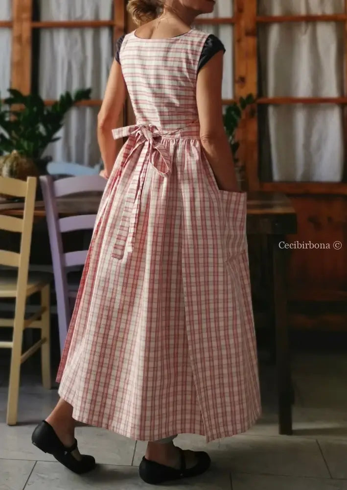 Grembiule in cotone a quadri tartan rosa e panna (Ref. 183) grembiule donna tessuti moderni