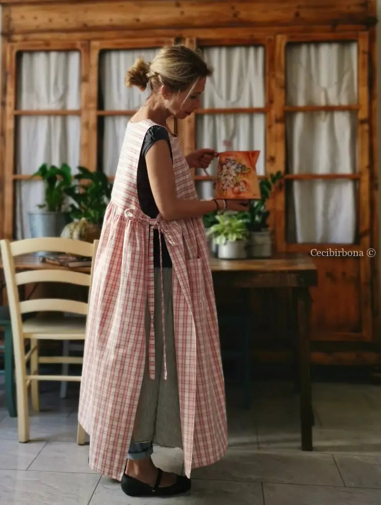 Grembiule in cotone a quadri tartan rosa e panna (Ref. 183) grembiule donna tessuti moderni
