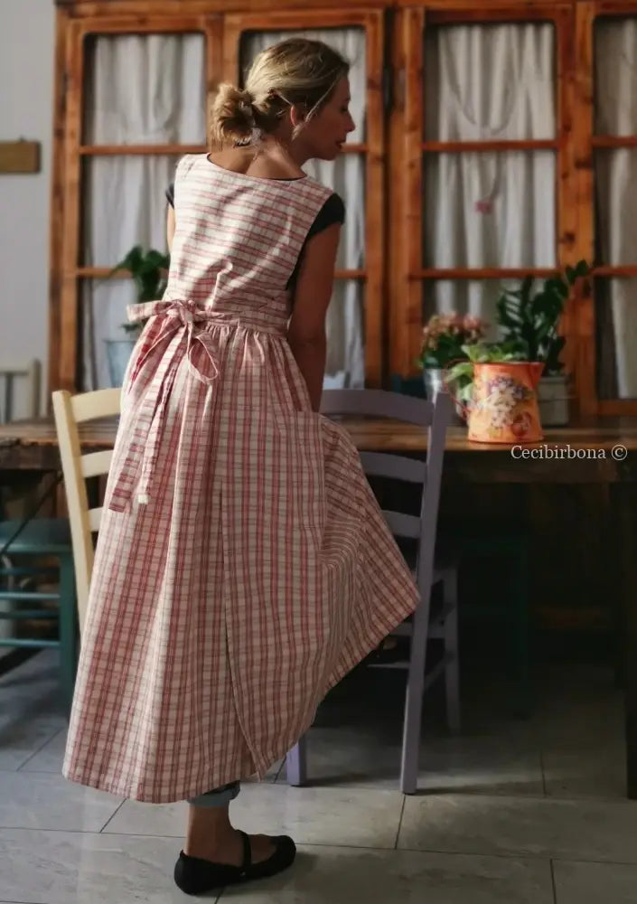 Grembiule in cotone a quadri tartan rosa e panna (Ref. 183) grembiule donna tessuti moderni