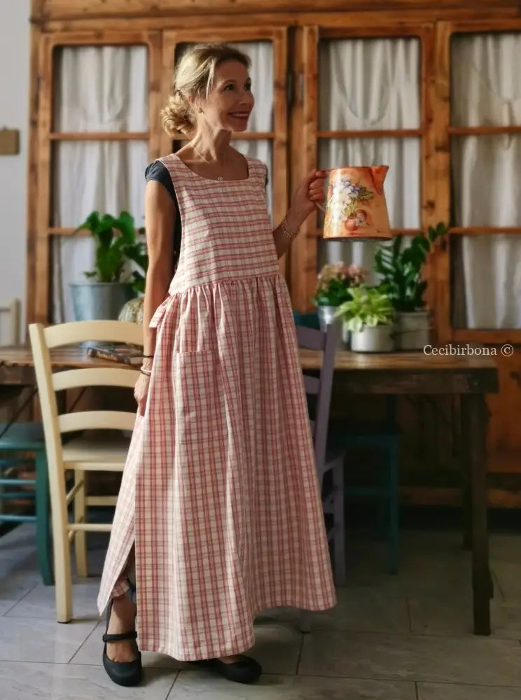 Grembiule in cotone a quadri tartan rosa e panna (Ref. 183) grembiule donna tessuti moderni