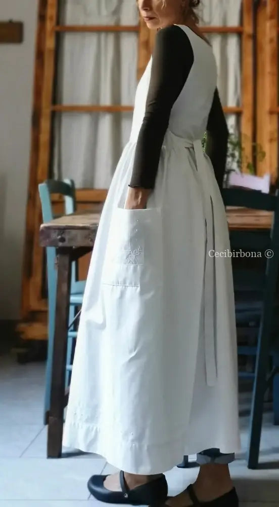 Grembiule in cotone antico con monogramma FP e ricamo con fiocchi (Ref. 16) grembiule donna tessuti antichi