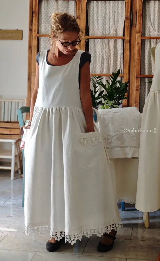Grembiule in cotone con bordo all’uncinetto (Ref.220) grembiule donna in tessuto antico