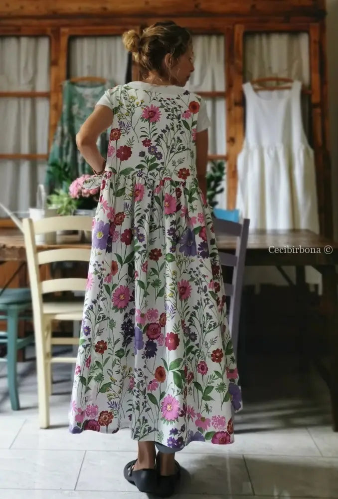 Grembiule in cotone con i fiori dell’estate (Ref. 169) grembiule donna tessuti moderni