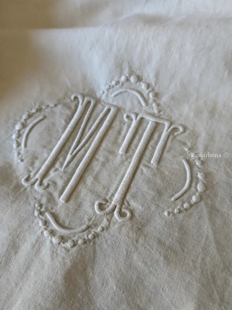Grembiule in cotone con monogramma MT e sfilatura (Ref. 199) grembiule donna tessuti antichi