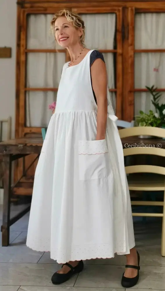 Grembiule in cotone con ricami rosa (Ref. 176) grembiule donna tessuti antichi