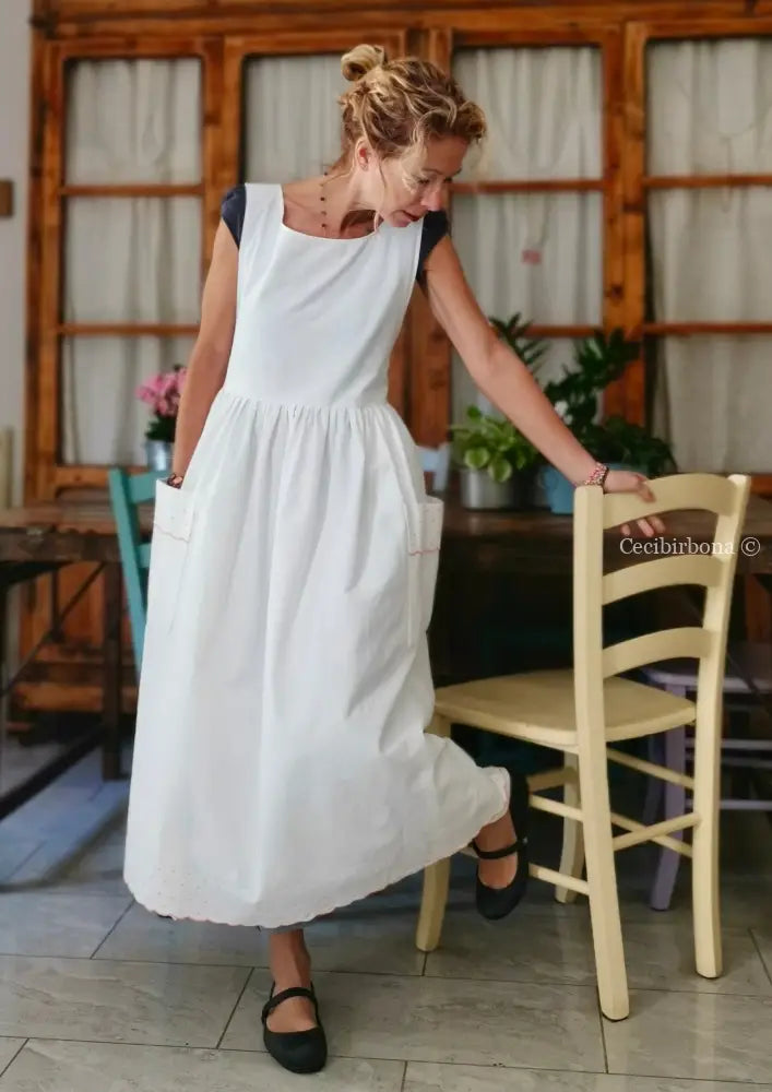 Grembiule in cotone con ricami rosa (Ref. 176) grembiule donna tessuti antichi