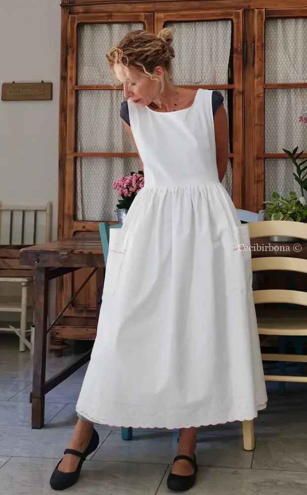 Grembiule in cotone con ricami rosa (Ref. 176) grembiule donna tessuti antichi