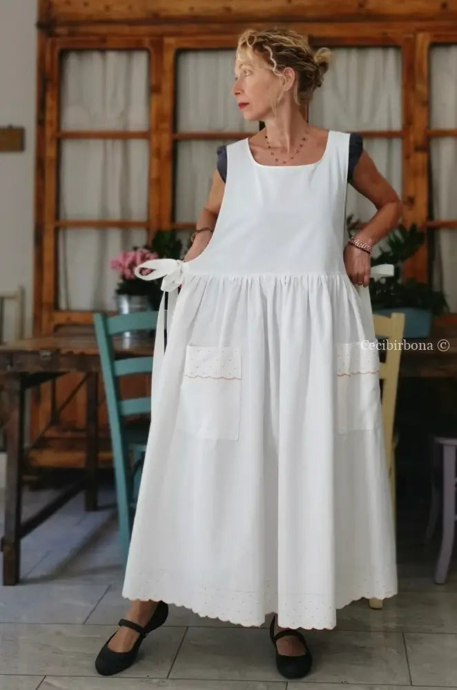 Grembiule in cotone con ricami rosa (Ref. 176) grembiule donna tessuti antichi