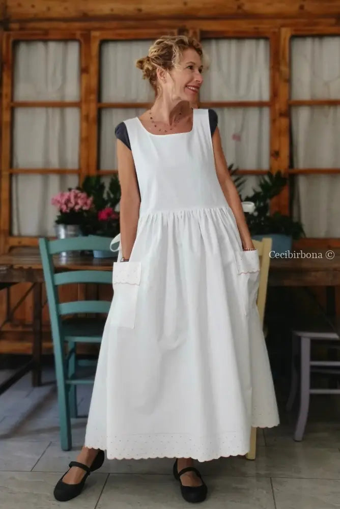 Grembiule in cotone con ricami rosa (Ref. 176) grembiule donna tessuti antichi