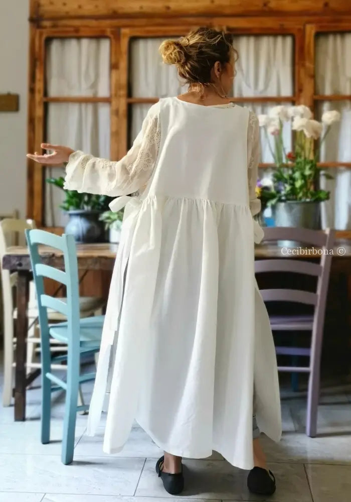 Grembiule in cotone con smerlo e monogramma NM (Ref. 152) grembiule donna tessuti antichi