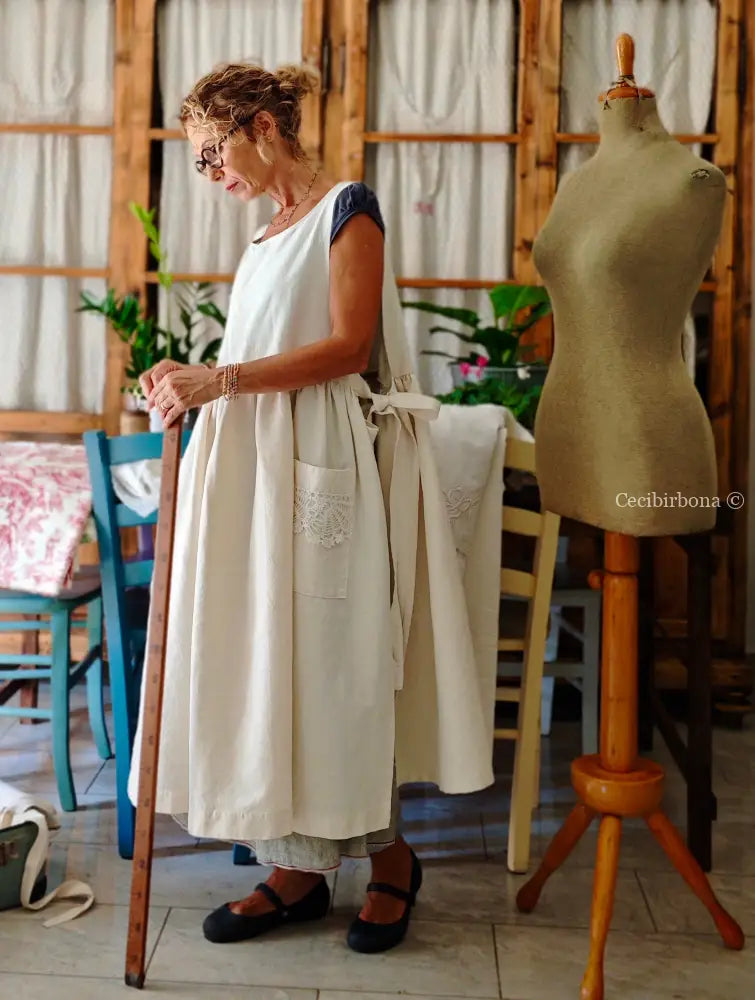 Grembiule in cotone e canapa vintage con bordo all’uncinetto (Ref. 300) grembiule donna in tessuto antico