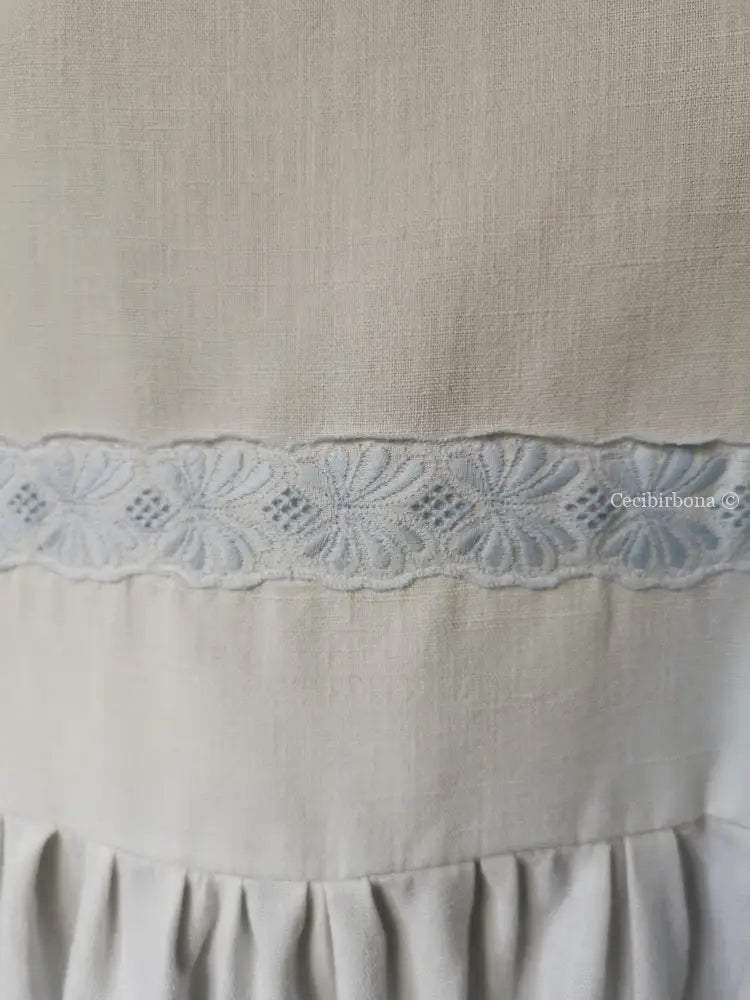 Grembiule in cotone e lino con passamaneria celeste (Ref. 157) grembiule donna in tessuto antico