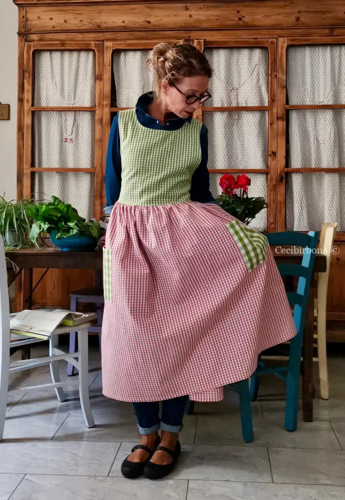 Grembiule in cotone patchwork a quadri rosa e verdi (Ref. 449) grembiule donna tessuti moderni