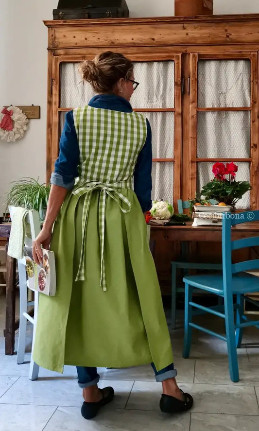 Grembiule in cotone patchwork verde kiwi (Ref. 450) grembiule donna tessuti moderni