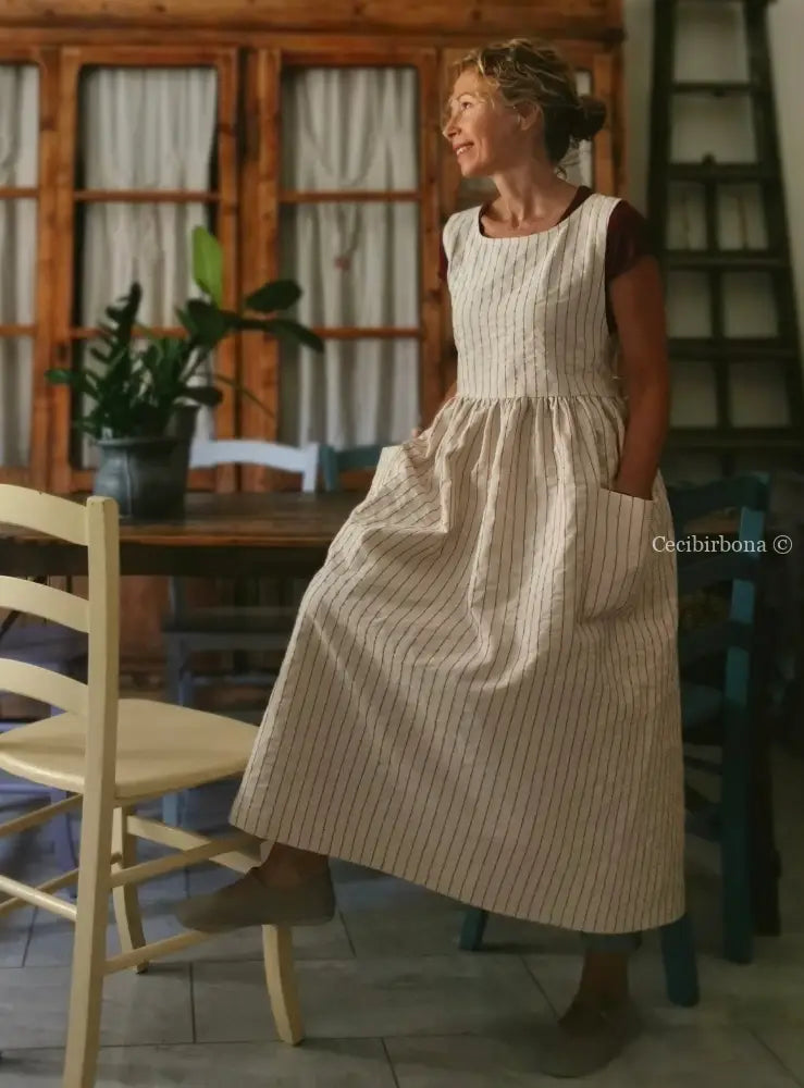 Grembiule in cotone rigato beige e rosso scuro (Ref. 28) grembiule donna tessuti moderni