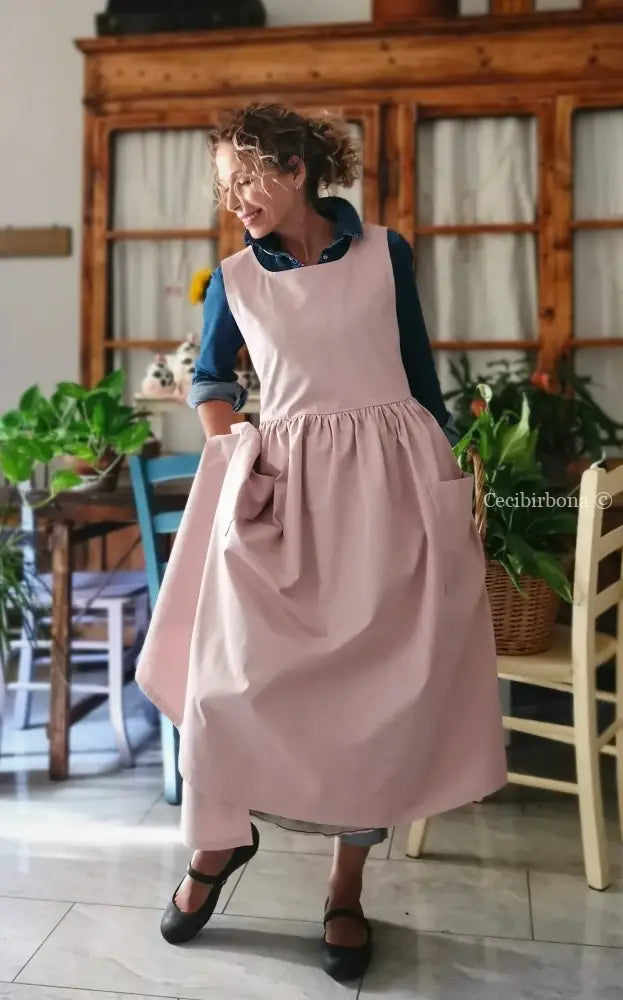 Grembiule in cotone rosa cipria (Ref. 526) - grembiule donna tessuti moderni