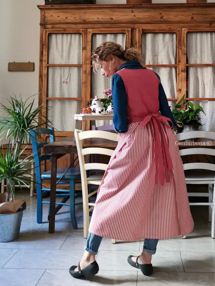 Grembiule in cotone rosso ciliegia (Ref. 394)) grembiule donna tessuti moderni